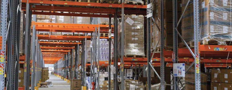 Stockage de marchandises à proximité de Lyon